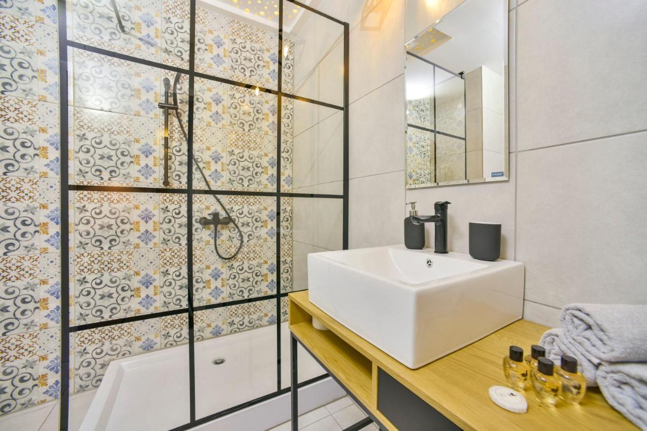 Apartament Wakacyjny Z Klimatyzacja Kolobrzeg Ngoại thất bức ảnh