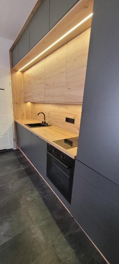 Apartament Wakacyjny Z Klimatyzacja Kolobrzeg Ngoại thất bức ảnh
